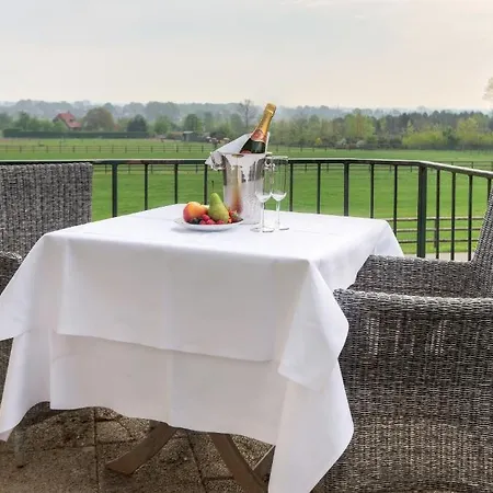 Hotel Mezzo Restaurant&Kamers
